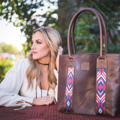 STS Ranch CHOCOLATE BASIC BLISS TOTE