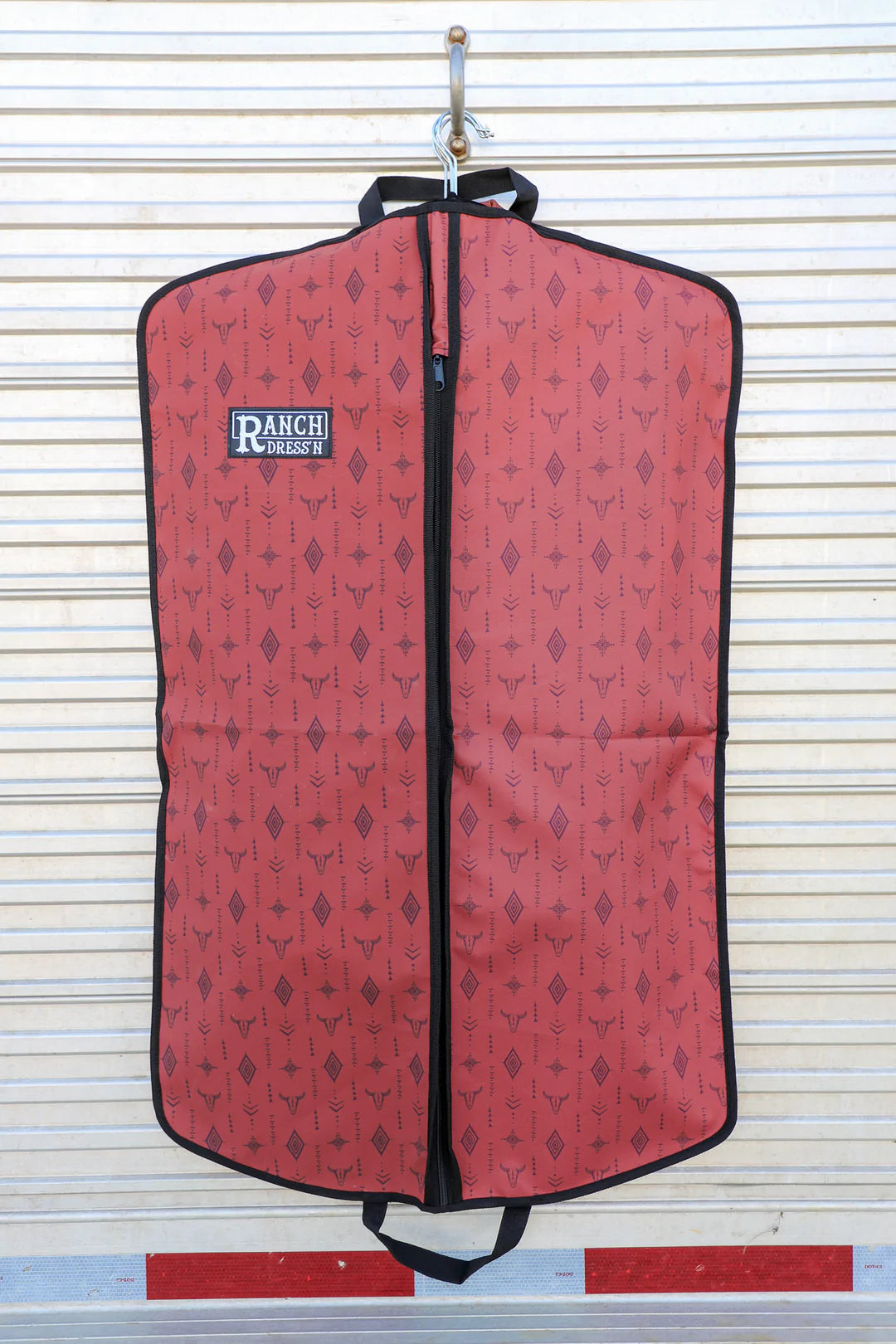 Ranch Dress'n Taos Garment Bag